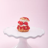 Profiterol de frambuesa